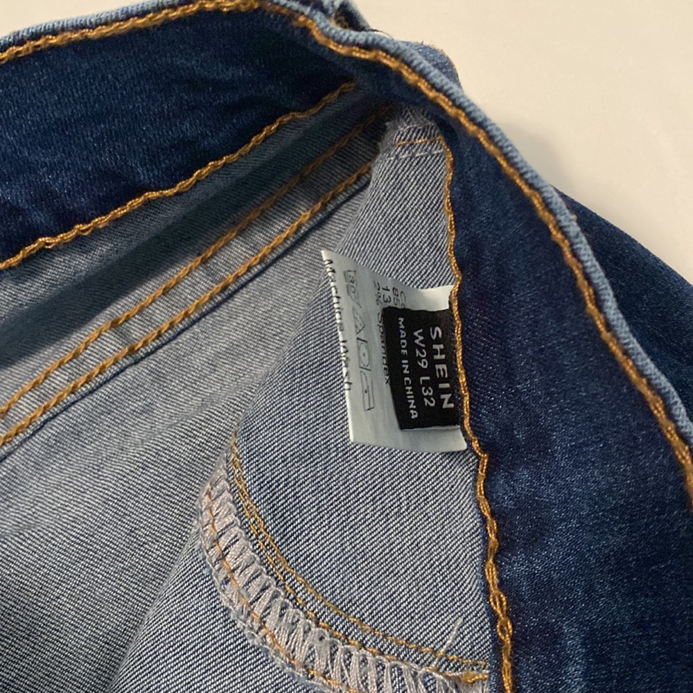 Jeans - Picture 2 of 2